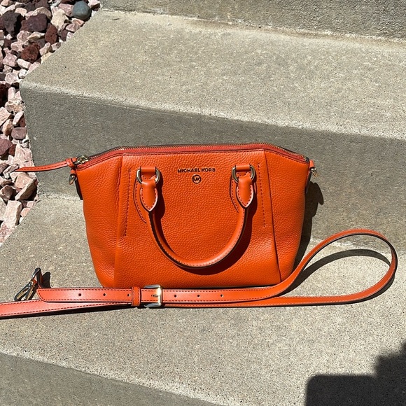 Michael Kors Handbags - Michael Kors Orange Sienna Medium Pebbled Leather
Satchel Like New!